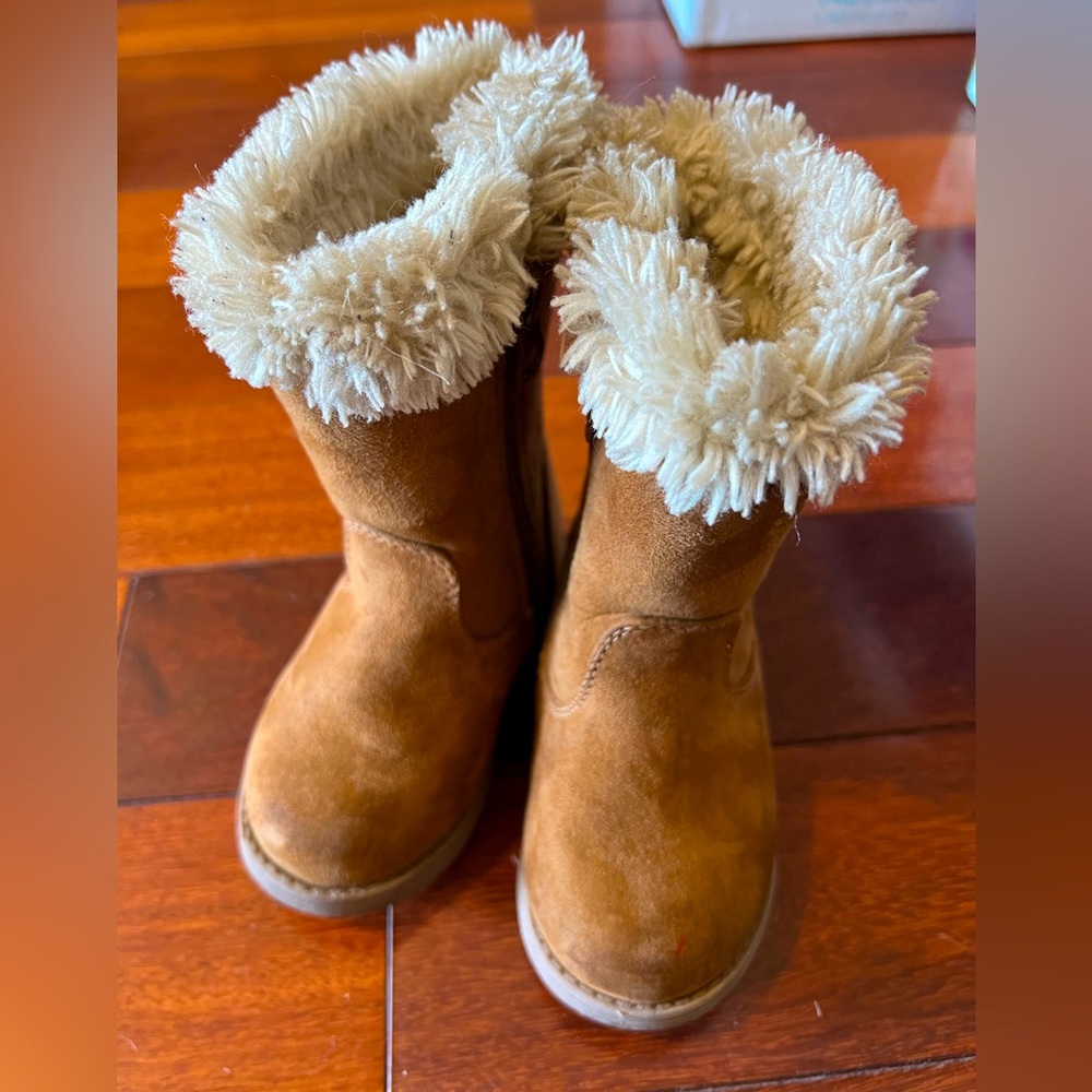 Cat & Jack toddler boots, size 5